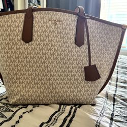 Michael Kors Purses 
