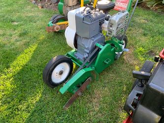 Gas-Powered Lawn  edger