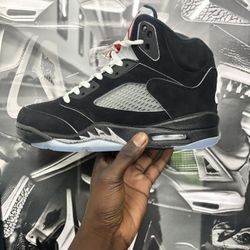 Air Jordan 5 Black Metallic 