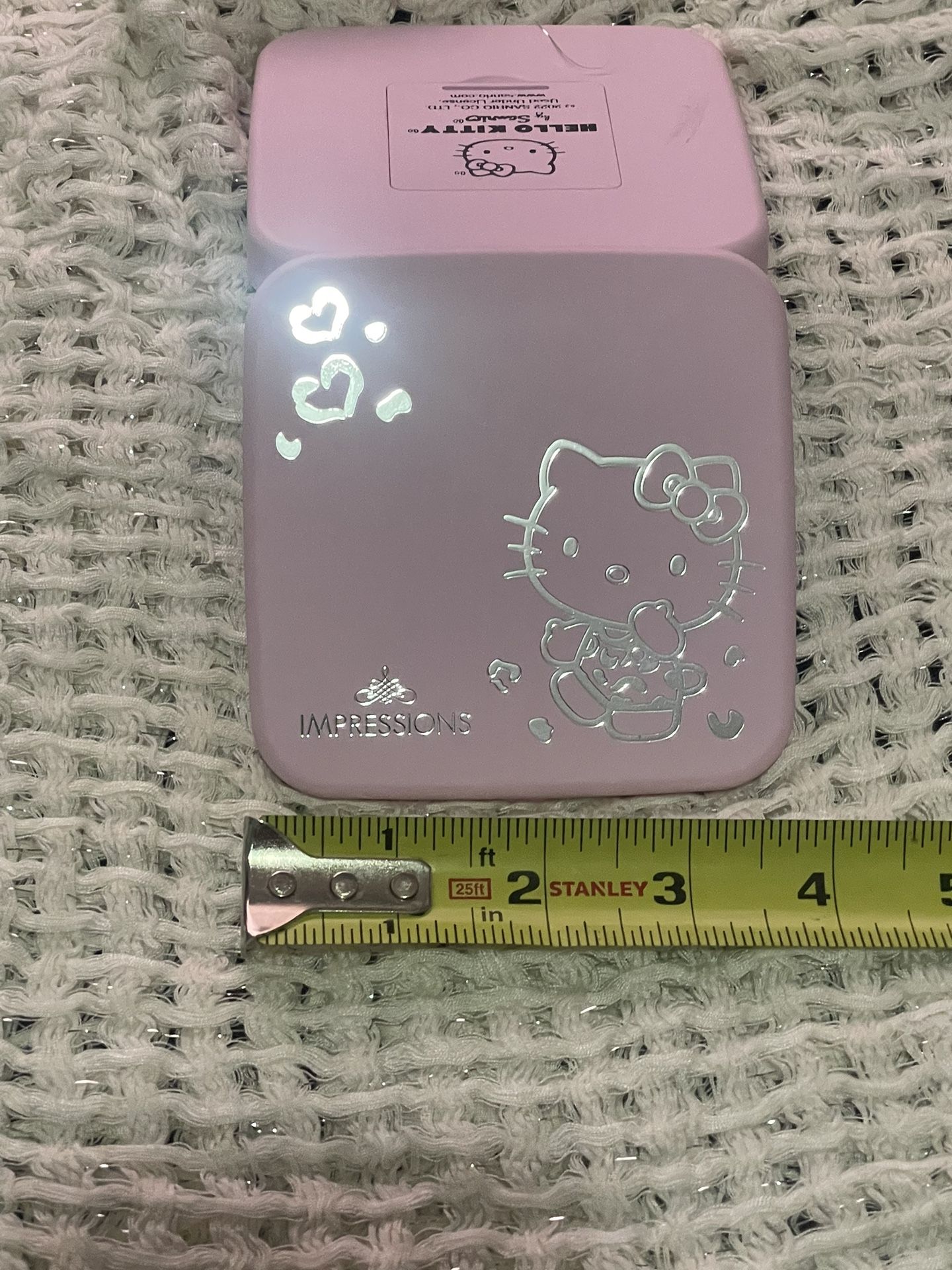 Hello Kitty Compact Mirror (with Magnification 2x)