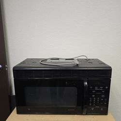 Microwave 1.4cuFt 
