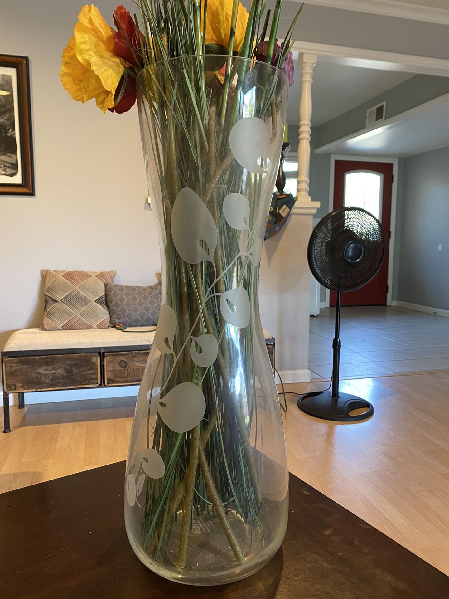 Glass vase with flowers