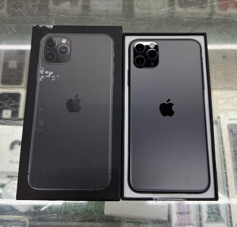 iPhone 11 Pro Max Unlocked 🔓