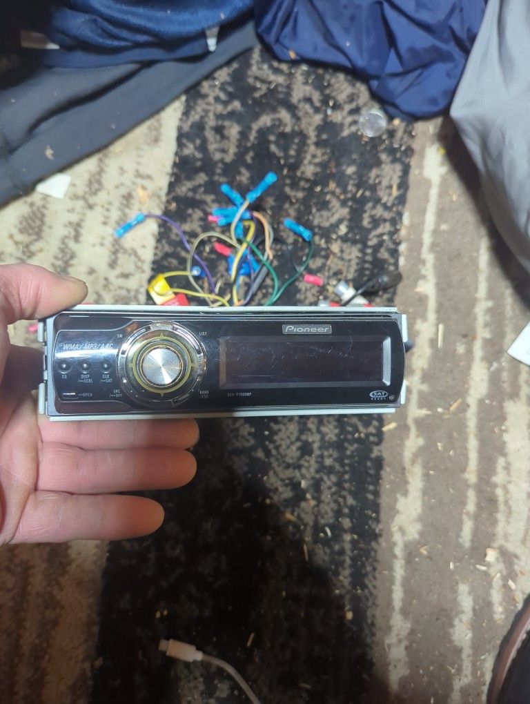 Pioneer Super Tuner Car CD Player