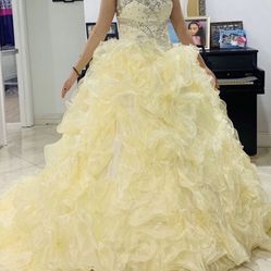 Yellow Quinceñera Dress 