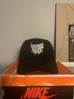 Defeated Sanity hat