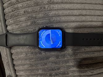 Apple Watch S6 with Black Sport Band