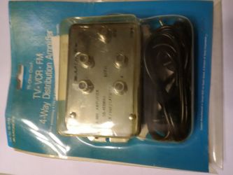 Archer 4 way distribution amplifier