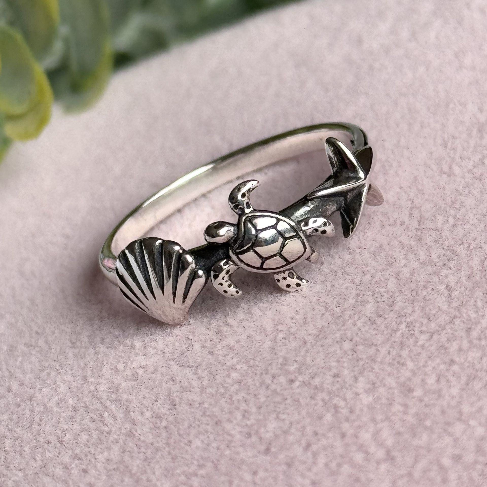 Seashell, Turtle, Star Ring 💍 925 Sterling Silver size 7 3/4- 8