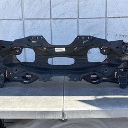 2024-2025 SUBARU CROSSTREK  2.5L FRONT ENGINE SUBFAME CRADLE OEM USED #5745
