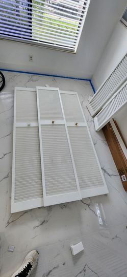 5 bifold doors solid wood  36" & 24" louver