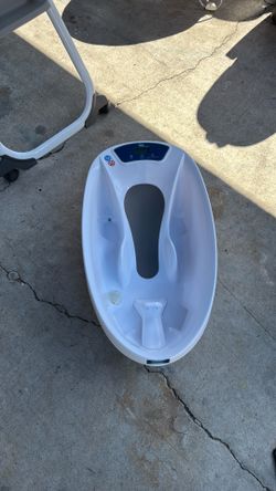 Baby bathtub