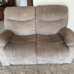 Reclining Sofa