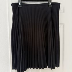 Apostrophe Black Semi-Sheer Pleated Skirt  Women’s Size 16