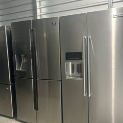 REFRIGERATOR SALE !! Starting @ $225 (Black Top Freezer ) Delivery available for small fee 🚛 