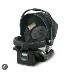 Graco Infant Car Seat & Base