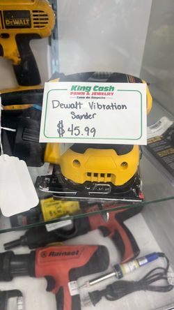 DeWalt  vibration sander