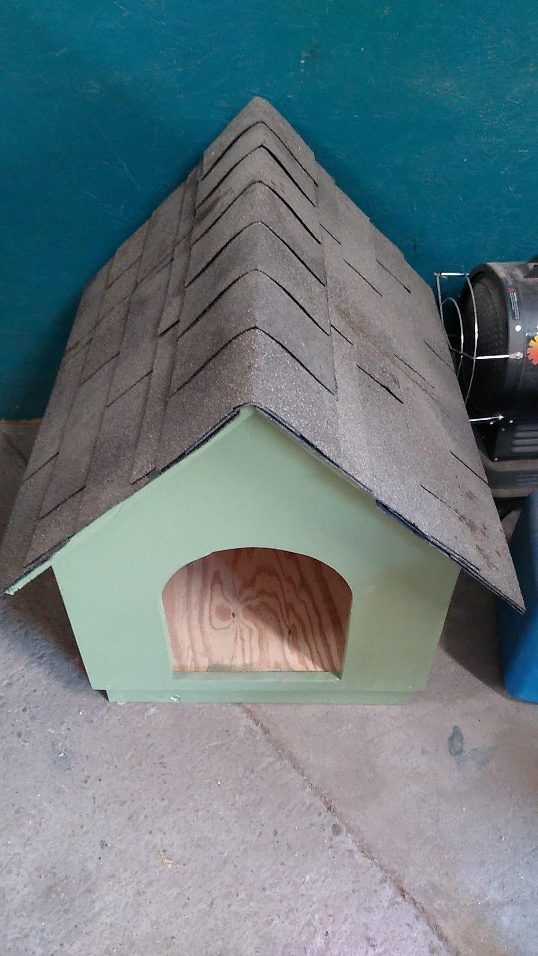 Mini custom made dog house