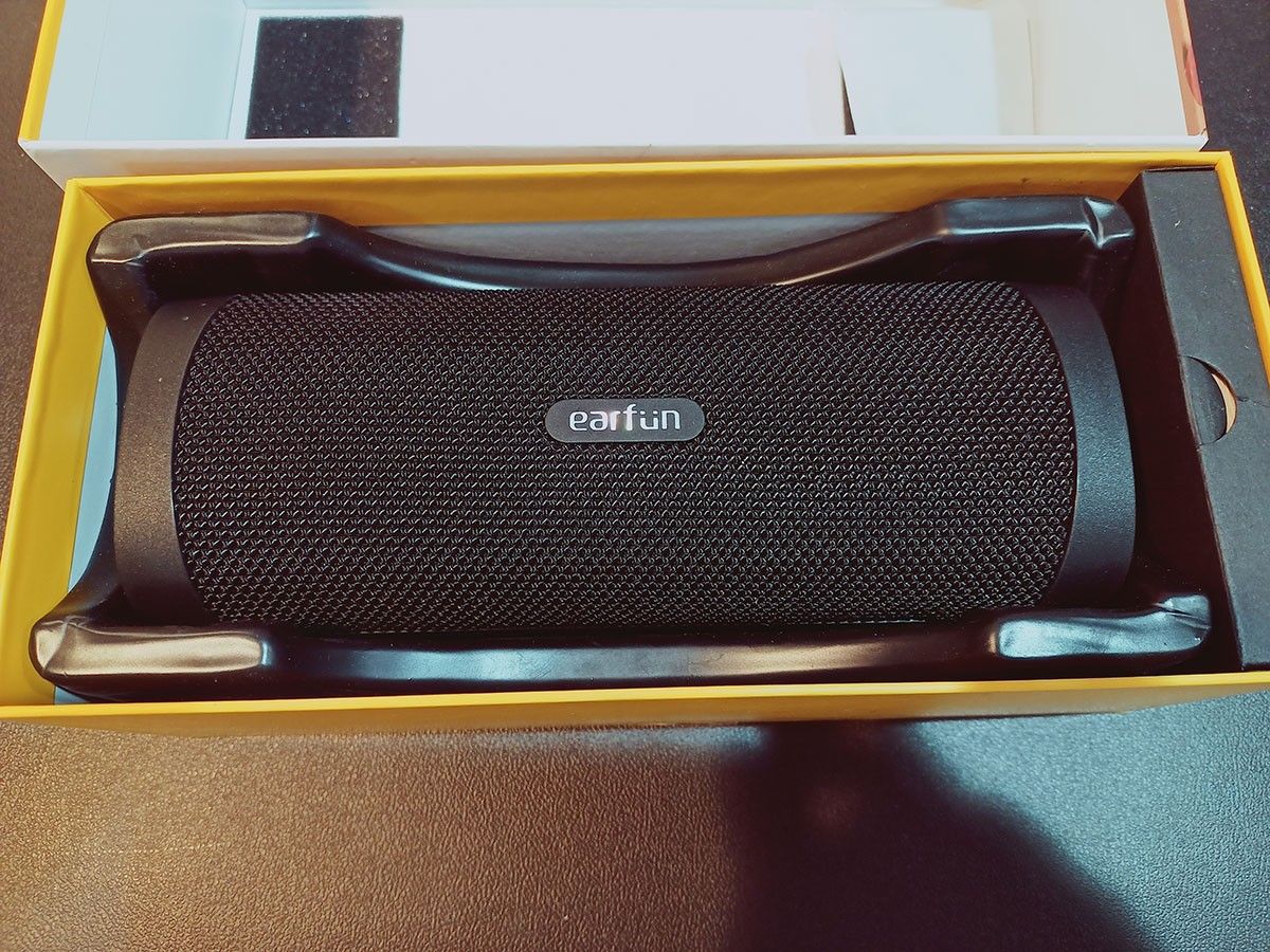 EarFun UBOOM L Bluetooth Speaker