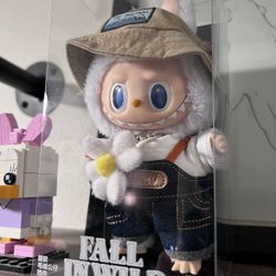 Labubu The Monsters Fall in the Wild PopMart