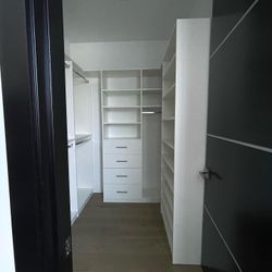 Custom Closet Organizers