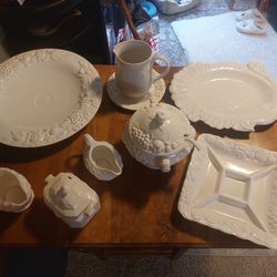 Italian China Service Pieces 1950' Great Condition