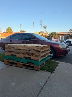 Pallets free
