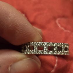 TIFFANY&CO True Wide Ring in White Gold with Pavé Diamonds