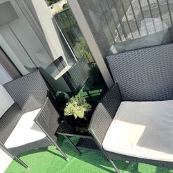 Outdoor Patio Set – Great Condition