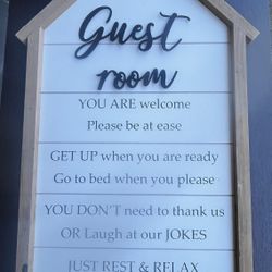 Nice Guest Room Decor.