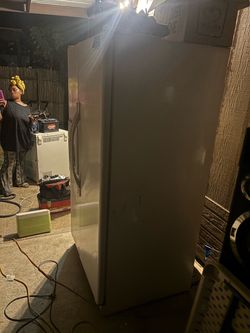 White Upright Refrigerator or Freezer