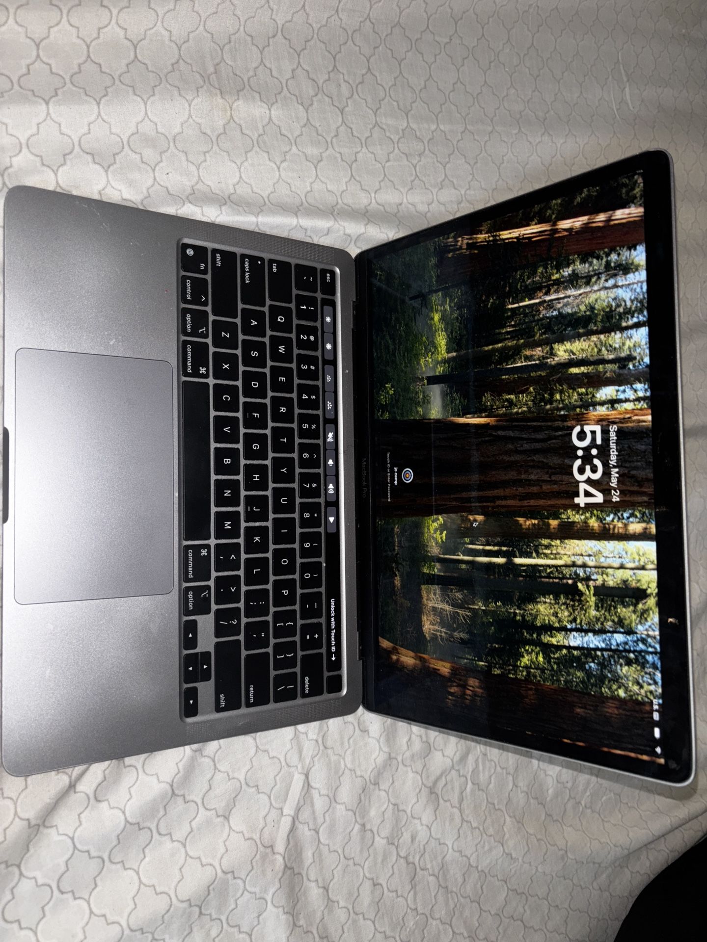 MacBook Pro M1, Touchpad