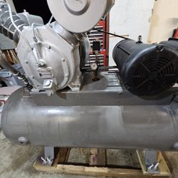 SINGLE PHASE Ingersoll Rand T30 120gallon Air Conpressor 10 HP