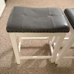 Stool White And Gray