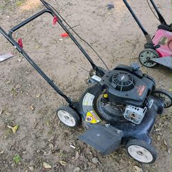Lawnmower 