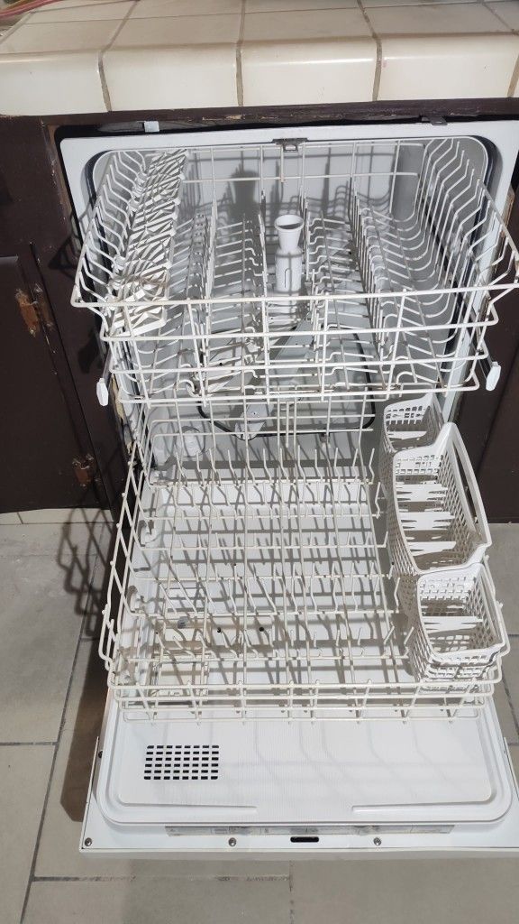 Frigidaire Dishwasher