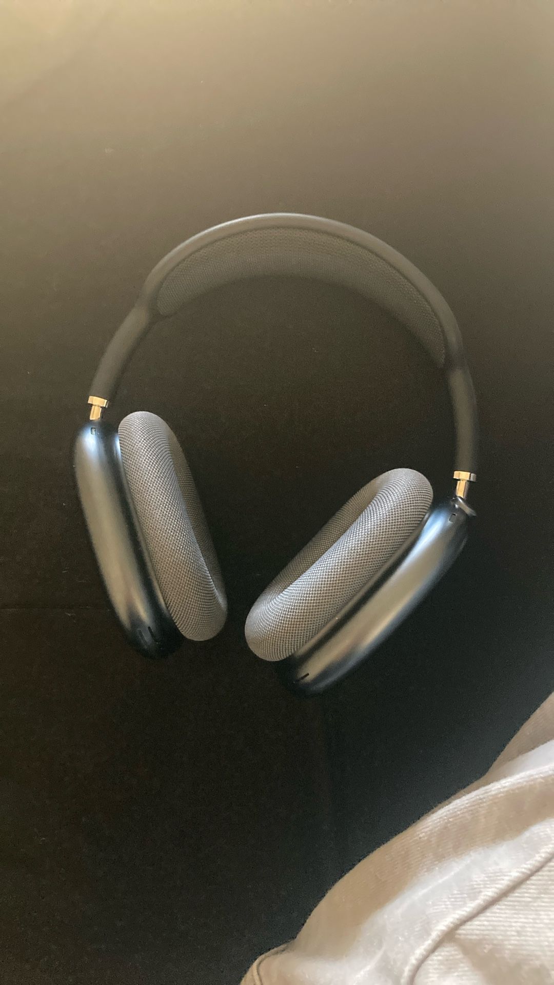 AirPods Max Midnight