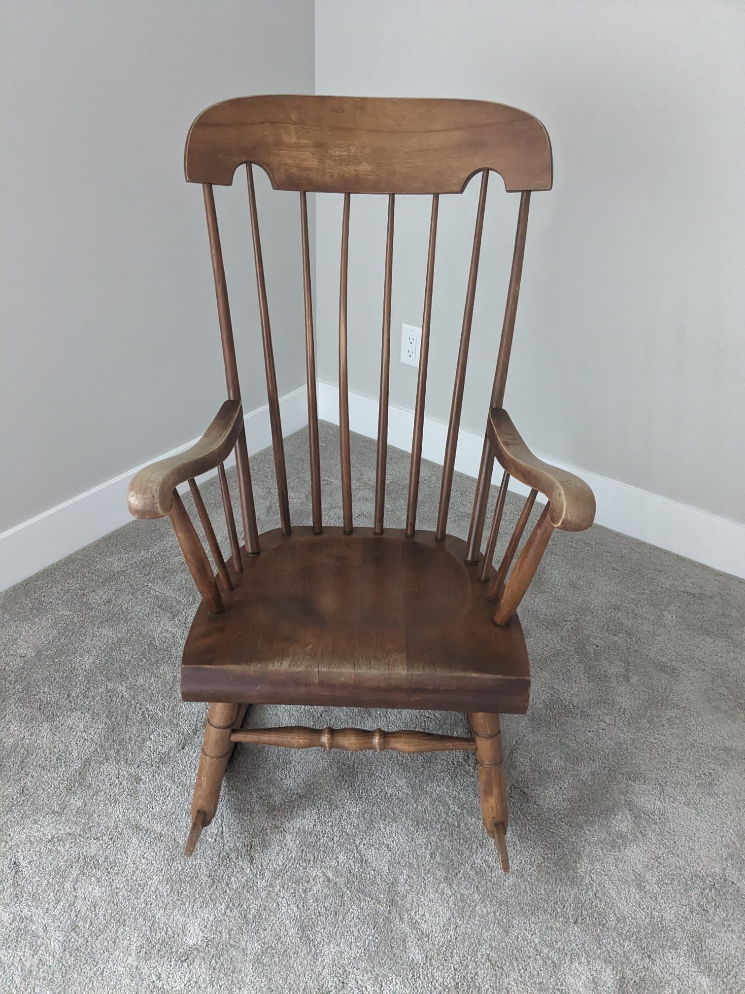 Brown Solid Wood Antique Rocking Chair 