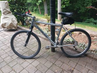 Cannondale 1996 F500 CAAD2 Model.