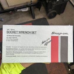 Snap On SAE Ratchet/Socket Set 