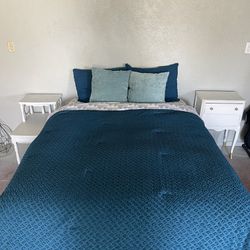 Queen Bed With End tables