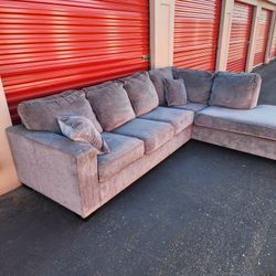 *Free delivery* Gray L sectional Ashley right side chaise 2 piece removable seat covers throw pillow