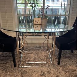 Zgallerie Dining Table. Heavy Duty Glass And Chrome Base