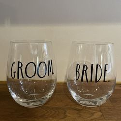 Bride And Groom Wine Glasses