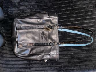 Authentic Coach Leather Tote Bag with Tiffany Blue inside – Style #1040-9762