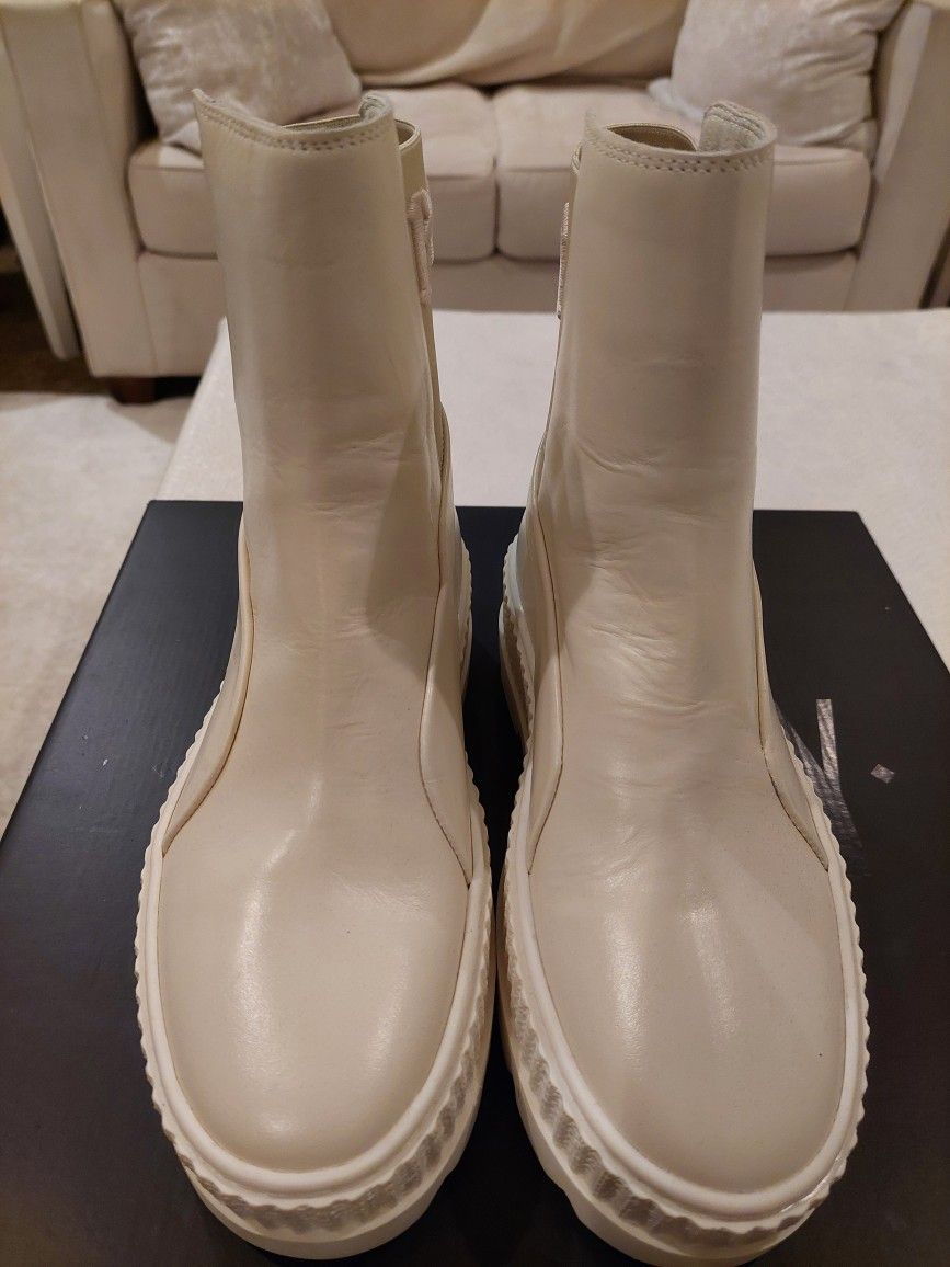 Fenty Puma Chelsea Sneaker Boot Size 7