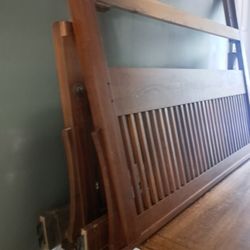 Queen Bed Frame 