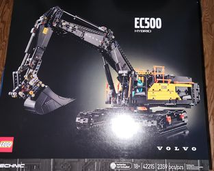 Lego Technic Volvo EC500 Hybrid Excavator. New