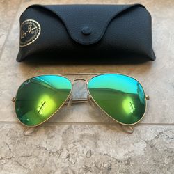 Ray-Ban Aviator Polarized Sunglasses (RB3025) - $100 OBOt