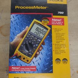 Fluke 789 ProcessMeter with Premium Fluke Leads - Near MINT! USED. BARELY. LIKE NEW. NEAR MINT. 